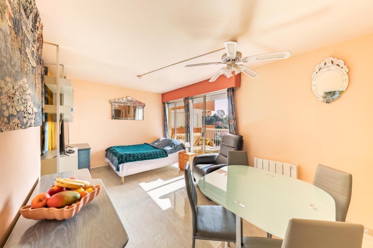 Saint-Raphaël Apartment Boulouris מראה חיצוני תמונה